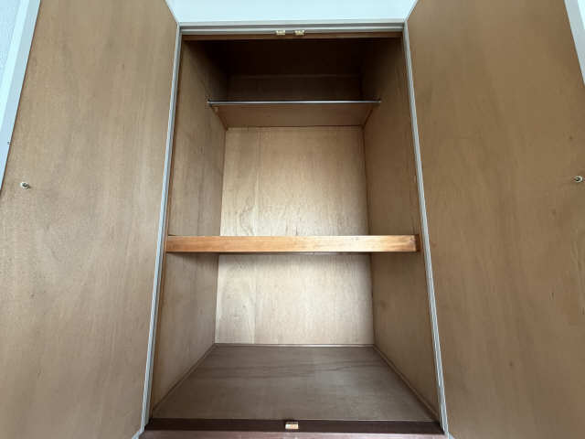 メゾン　サンドミール 収納