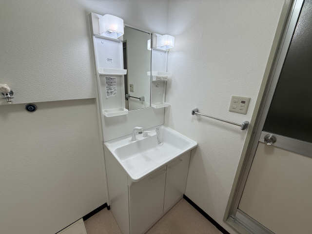 三和マンション 洗面所