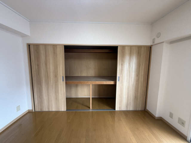 三和マンション 収納