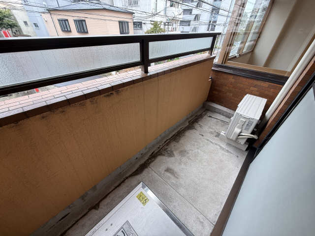 三和マンション ベランダ