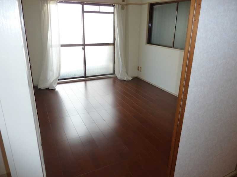 第一興産若戸ビル その他
