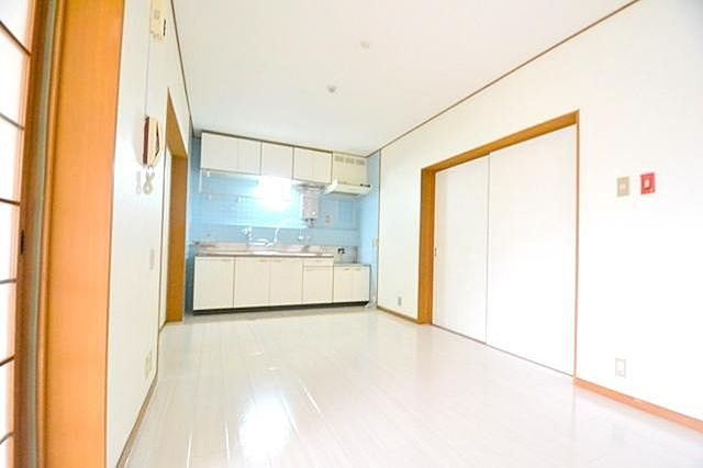 MDIマンション中原東 リビング