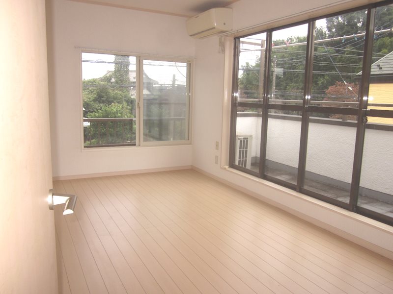 安行原貸家 ベッドルーム