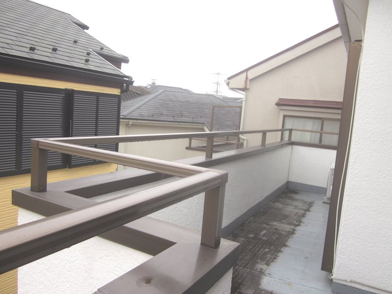 安行原貸家 ベランダ