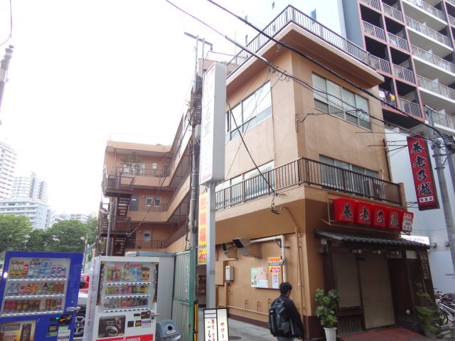 若菜ビル 200号室 外観