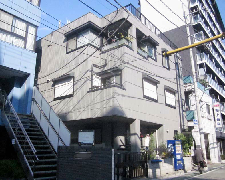 ビュー西青木 203号室 外観