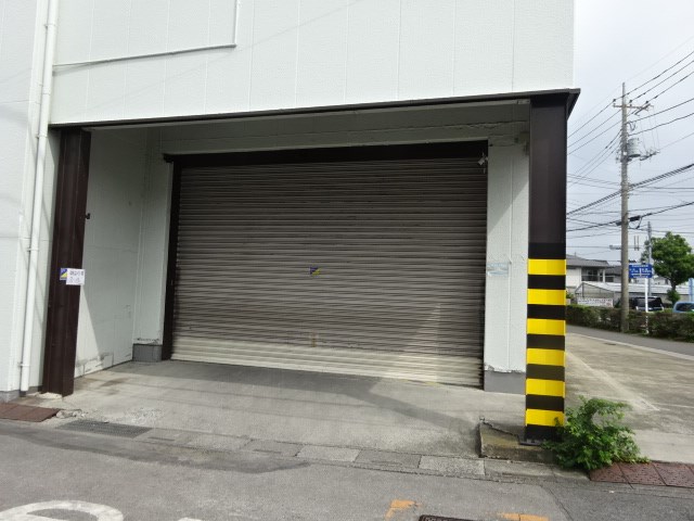 江戸２丁目倉庫事務所 玄関