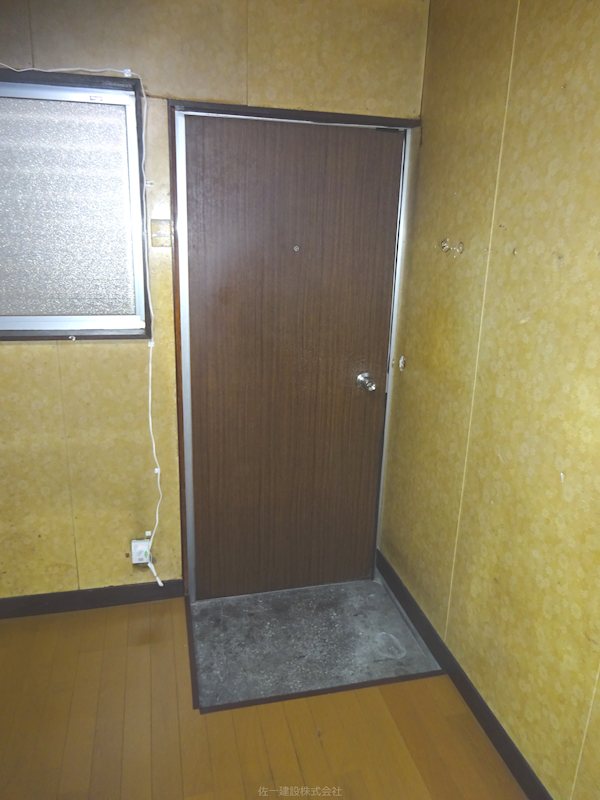 清水荘 玄関