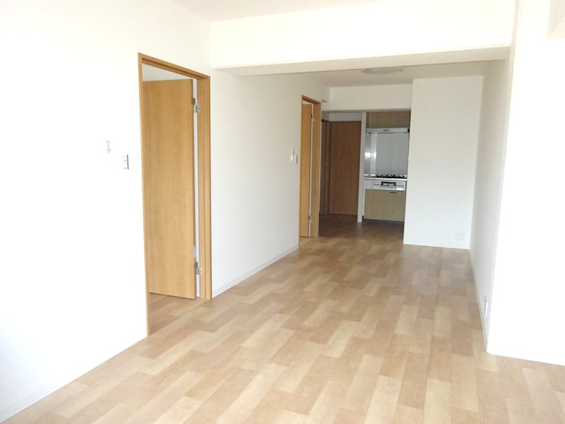 青木町ハイツ2号棟 リビング