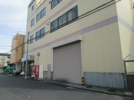 川口市東領家5丁目貸工場・倉庫 玄関