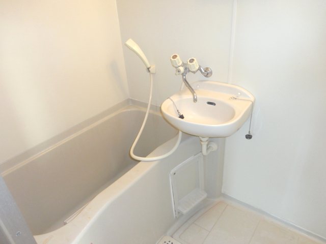 グリーンローヤル リビング