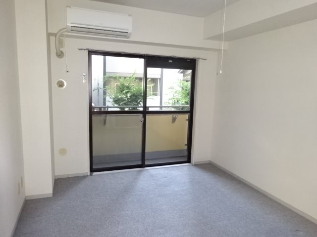 ライオンズマンション川口幸町 リビング