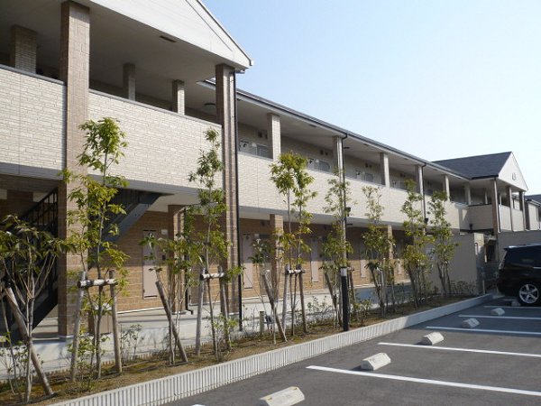 フジパレス式内町Ⅲ番館 外観