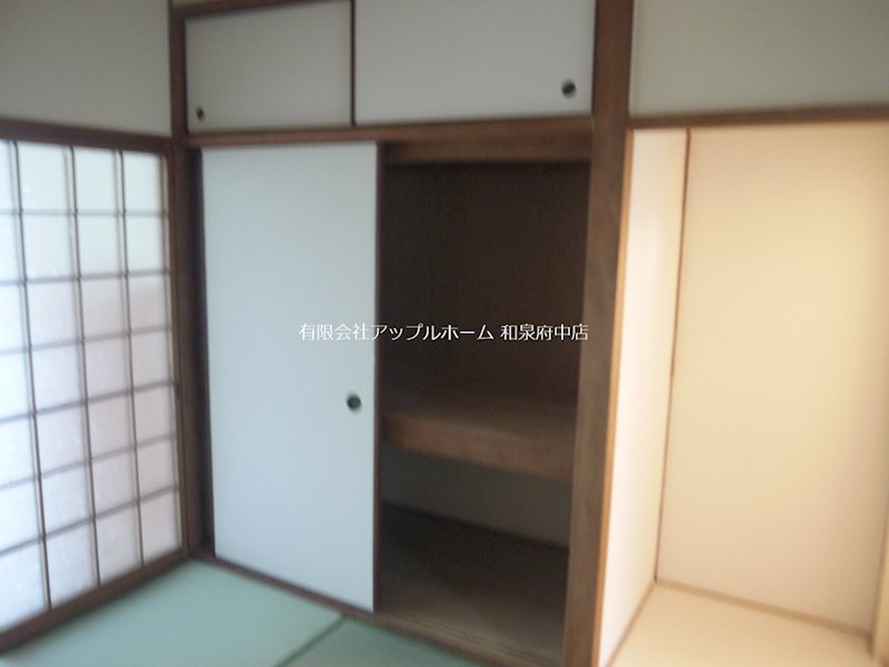 王子町テラスハウス 収納