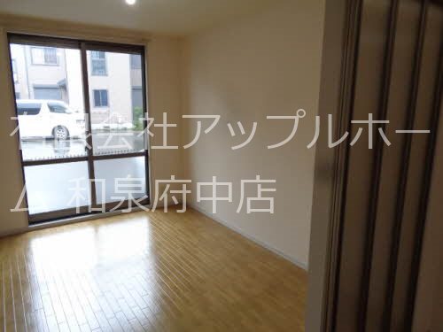 ハイム穴師の里 ベッドルーム
