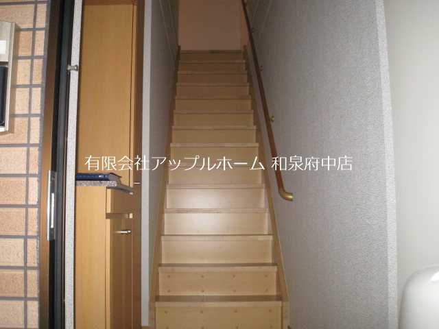 エスプワールB 玄関