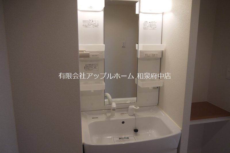 オリーブガーデン 洗面所