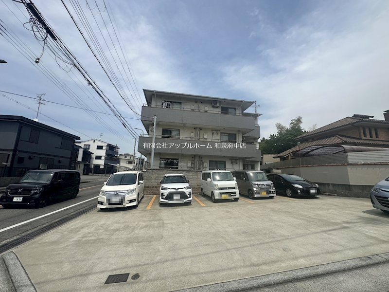レジーナ 駐車場