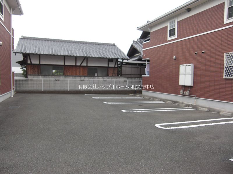 ソルシェール和泉中央Ⅲ 駐車場