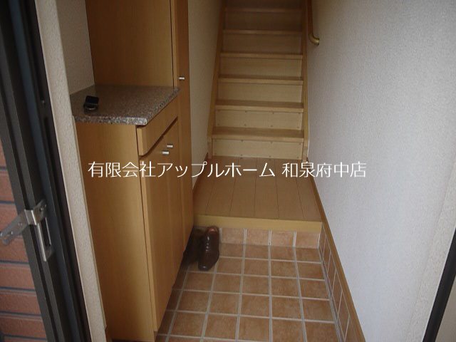 ソルシェール和泉中央Ⅲ 玄関