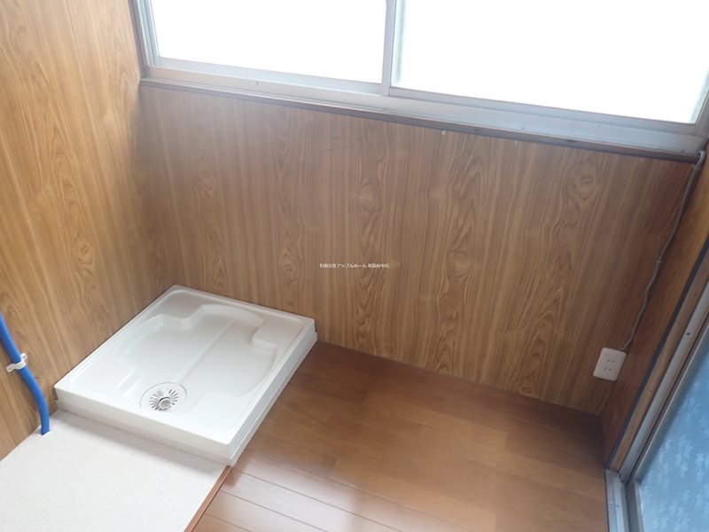 東助松町二丁目テラスハウス 洗面所