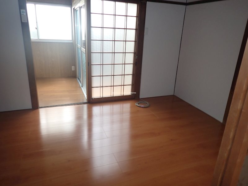 東助松町二丁目テラスハウス リビング