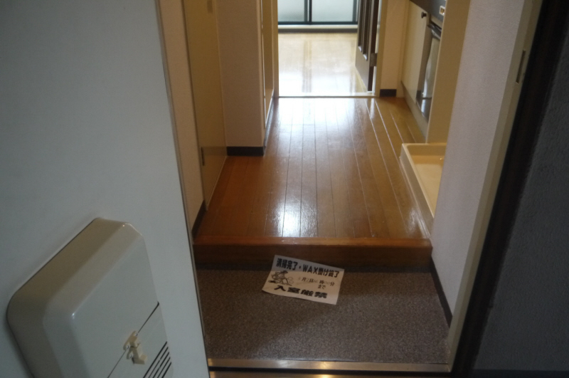 ファミール北豊中 玄関