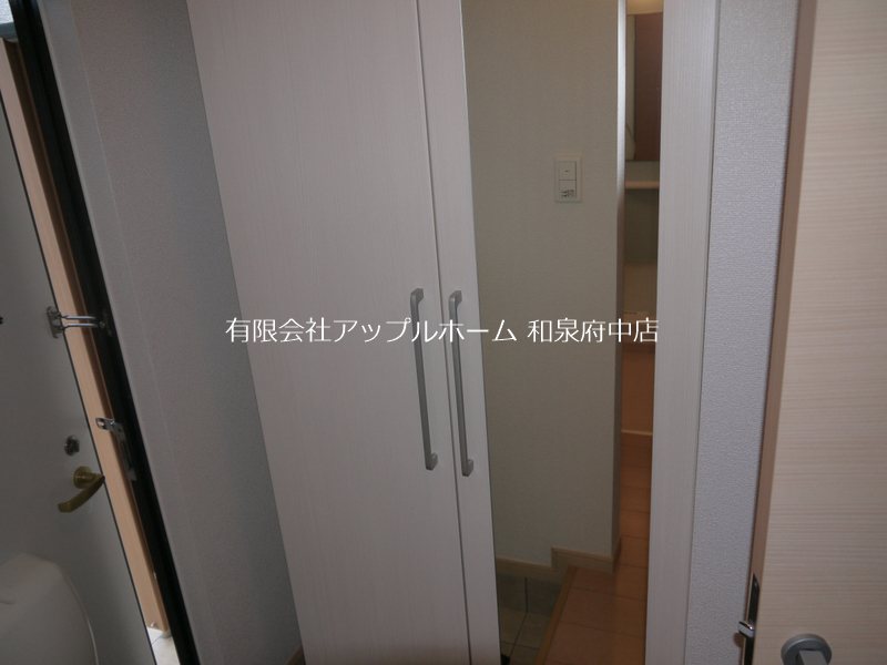 メゾンソレイユⅡ 玄関