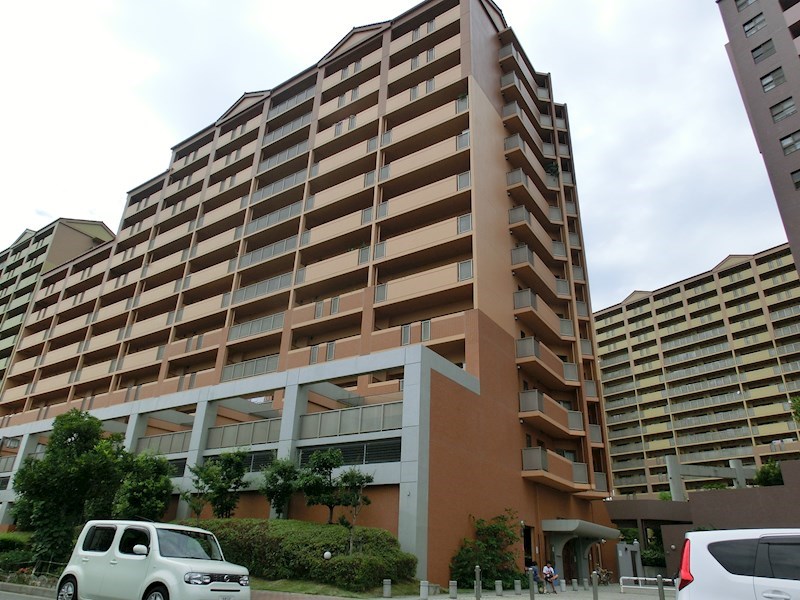 ファミールハイツ泉大津セントハーバーシティ4番館  外観