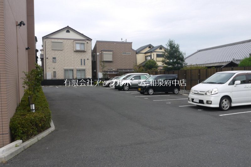 グランカーム和泉中央 駐車場