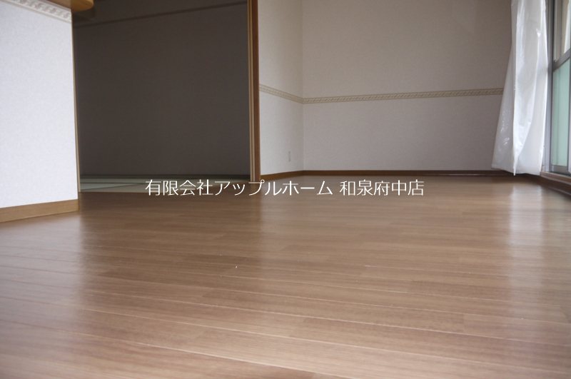グランカーム和泉中央 リビング