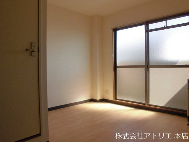 エスポアール春日Ⅰ ベッドルーム