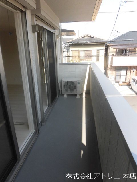 Casa Serena（カーザ　セレーナ）A棟 ベランダ