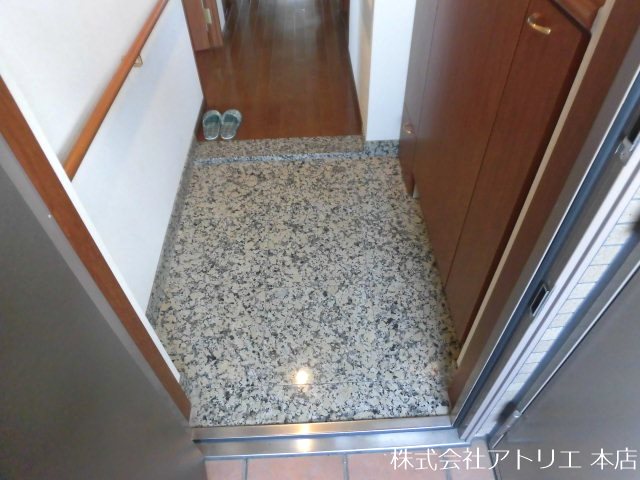 コスモ東大阪ステーションアベニュー 玄関
