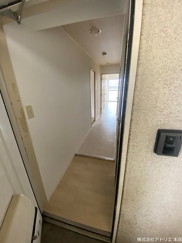 カルム東大阪 玄関