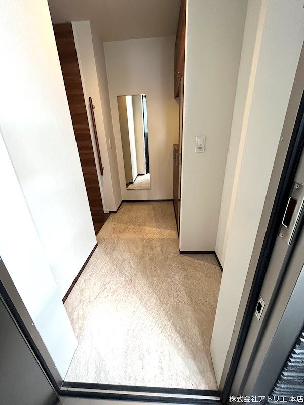 シャーメゾン　リュエル八戸ノ里 玄関