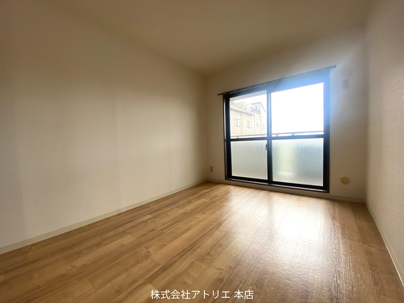 プランドール中川 ベッドルーム