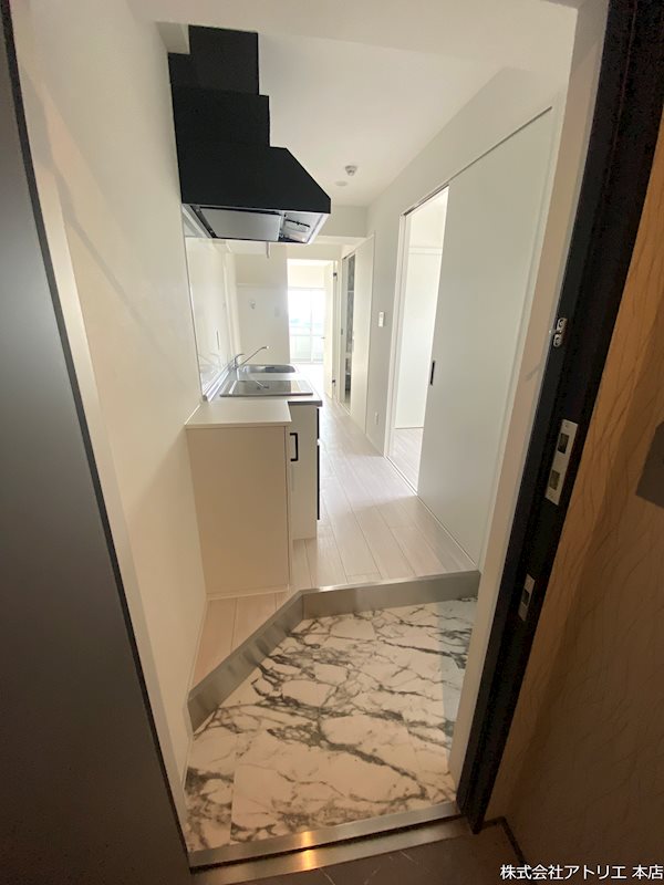 グランシアター高井田 玄関