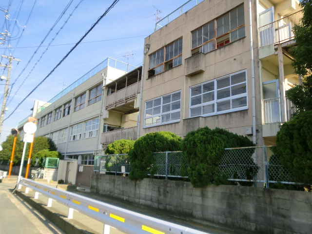 グレース中谷　A・B棟 周辺画像3