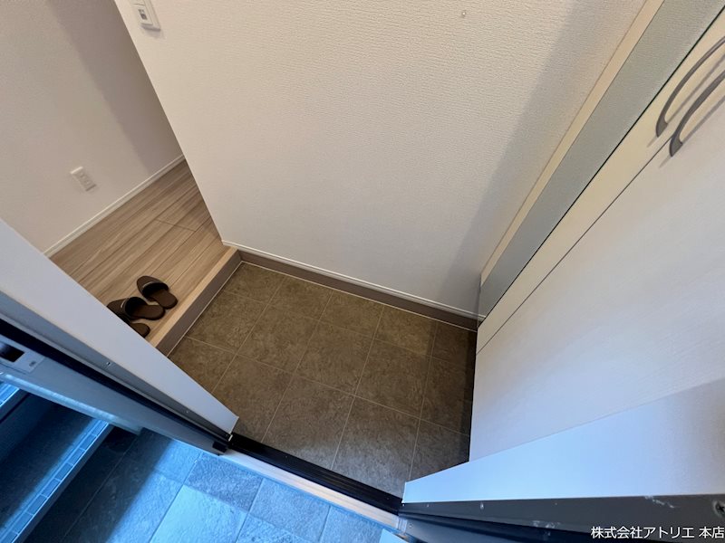 K`sヴィラ放出 玄関