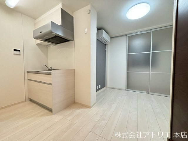 エスポアール春日V リビング