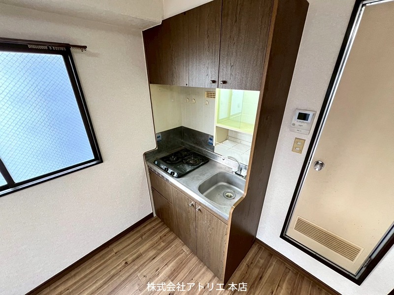 H2O高井田ビル キッチン