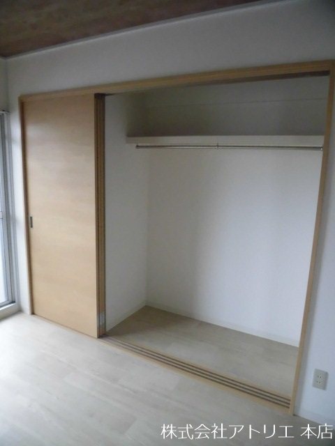 デイグランロイヤルヴィラ 収納