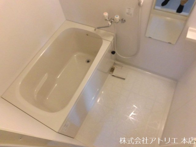 デイグランロイヤルヴィラ 風呂画像