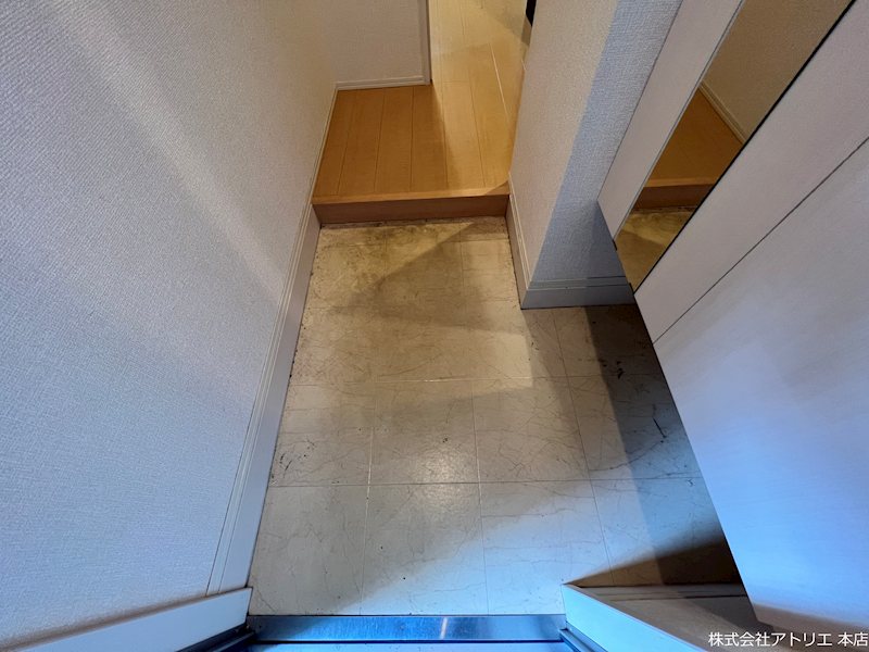 インペリアルカーサ　A・B棟 玄関