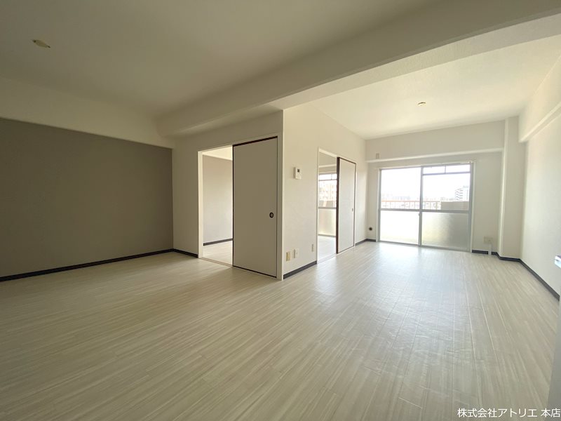 ドルミムラオ リビング