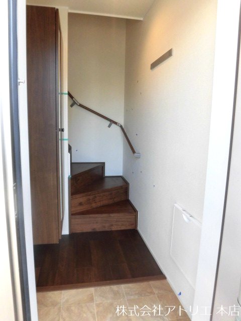 ローゼラルジュＡ・Ｂ棟 玄関