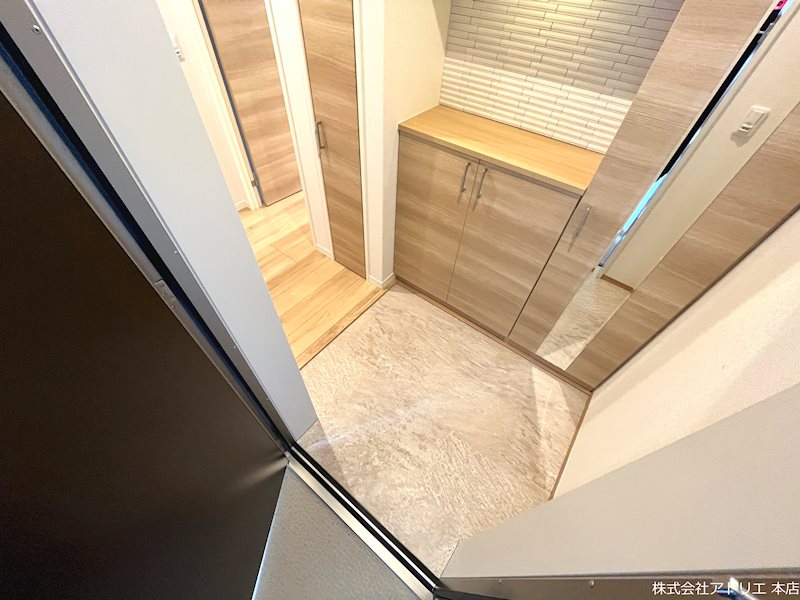 シャーメゾン　フォルトゥーナ 玄関