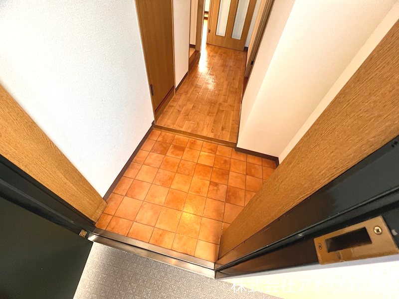 グランディールシャトー 玄関