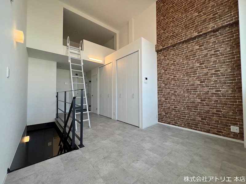REVE　G&amp;rsquo;s　HOUSE　東大阪 リビング